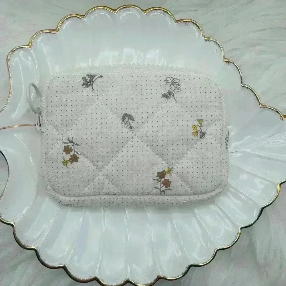 Women Floral Cute Wallet Pouch - Picture 3 of 6